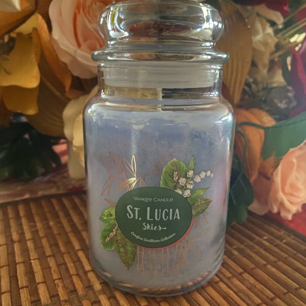 Yankee Candle Caribbean Classic St. Lucia Skies, 22 oz